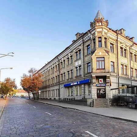Jaukus Butas Vilniaus Senamiestyje Апартаменти Вільнюс