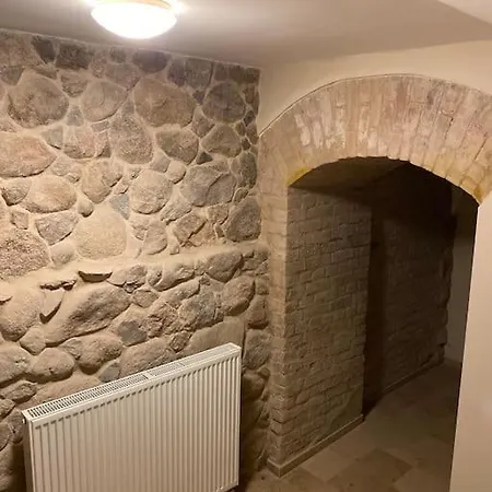 Апартаменти Jaukus Butas Vilniaus Senamiestyje Вільнюс