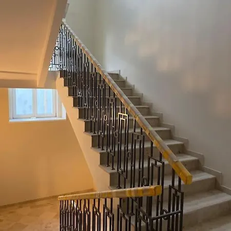 Jaukus Butas Vilniaus Senamiestyje Апартаменти *